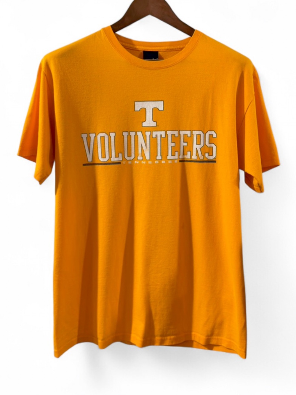 Y2K University of Tennessee Volunteers Graphic T-Shirt Size Men’s Medium